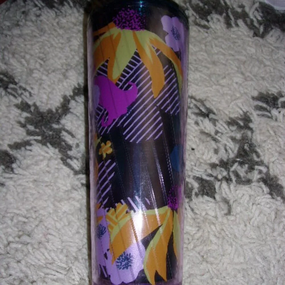 Starbucks Purple Floral Wave Venti Tumbler with Straw